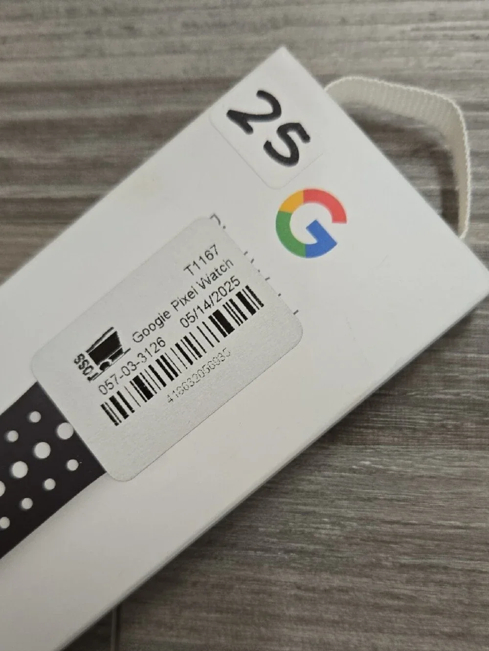 Google Perforated Sport Band in Black and White
